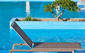 Mrs Chryssana Beach Hotel (Adults Only)